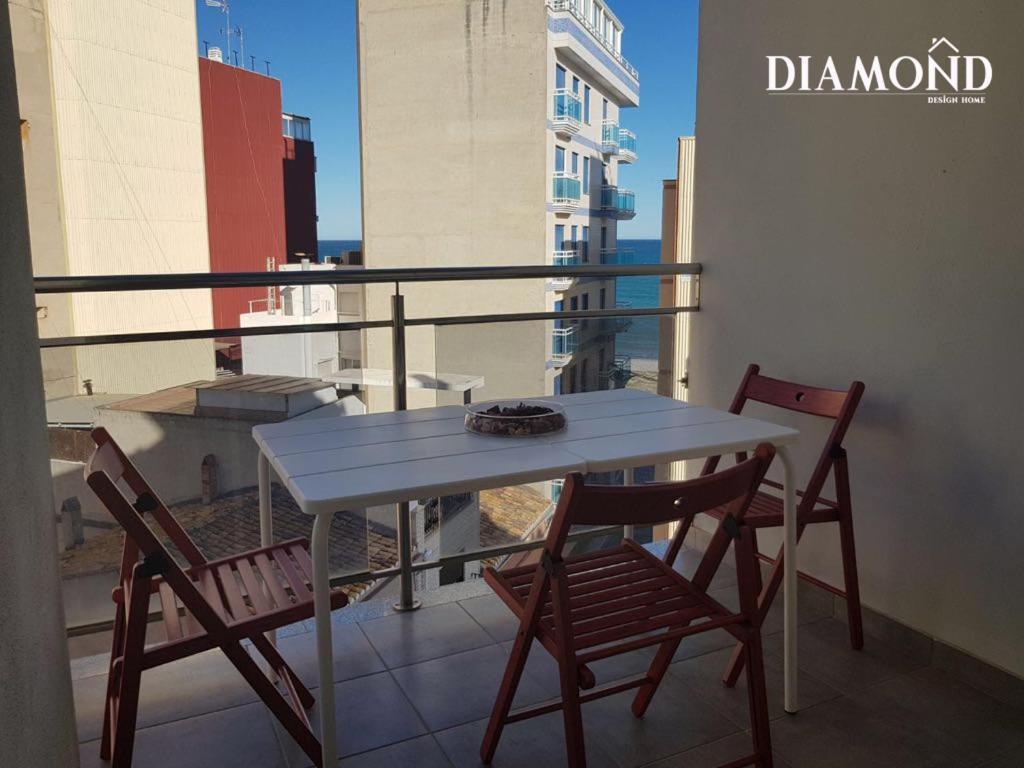 Diamond Beach Apartment บูร์เรียนา ภายนอก รูปภาพ