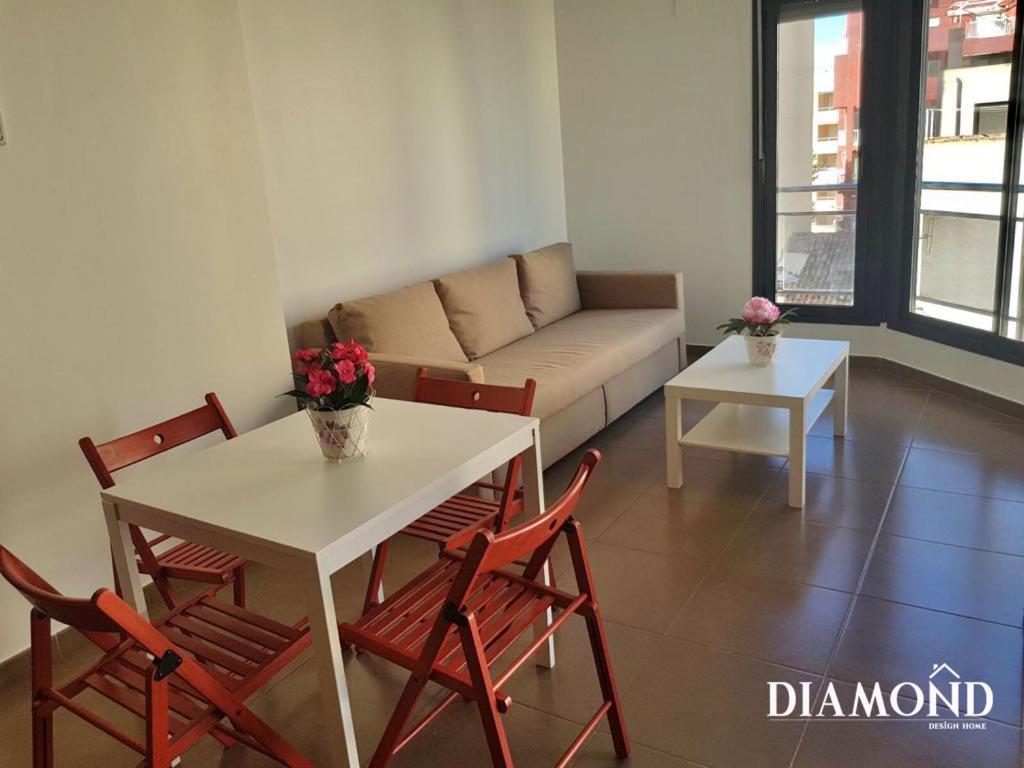 Diamond Beach Apartment บูร์เรียนา ภายนอก รูปภาพ