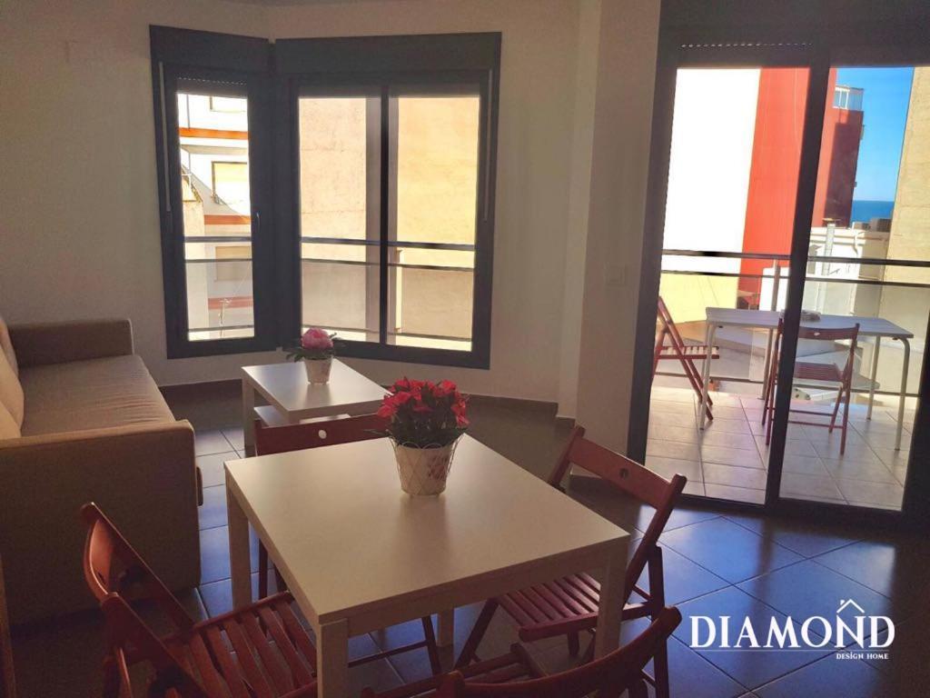 Diamond Beach Apartment บูร์เรียนา ภายนอก รูปภาพ
