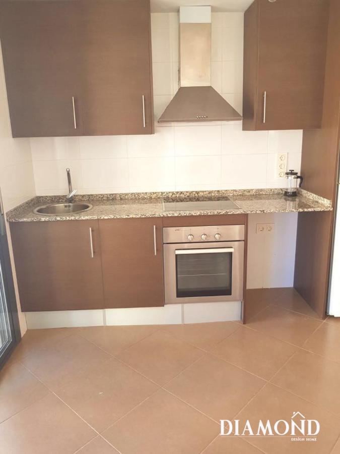 Diamond Beach Apartment บูร์เรียนา ภายนอก รูปภาพ